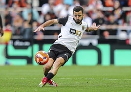 José Luis Gayá, de canterano a capitán del Valencia