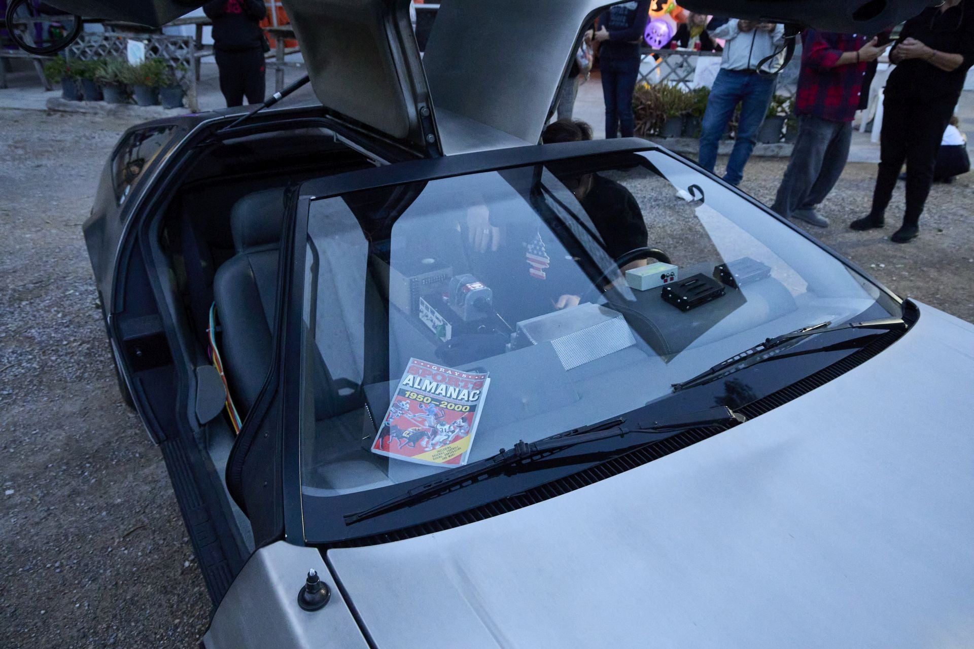 Valencia disfruta del Delorean de la icónica trilogía de &#039;Regreso al futuro&#039;