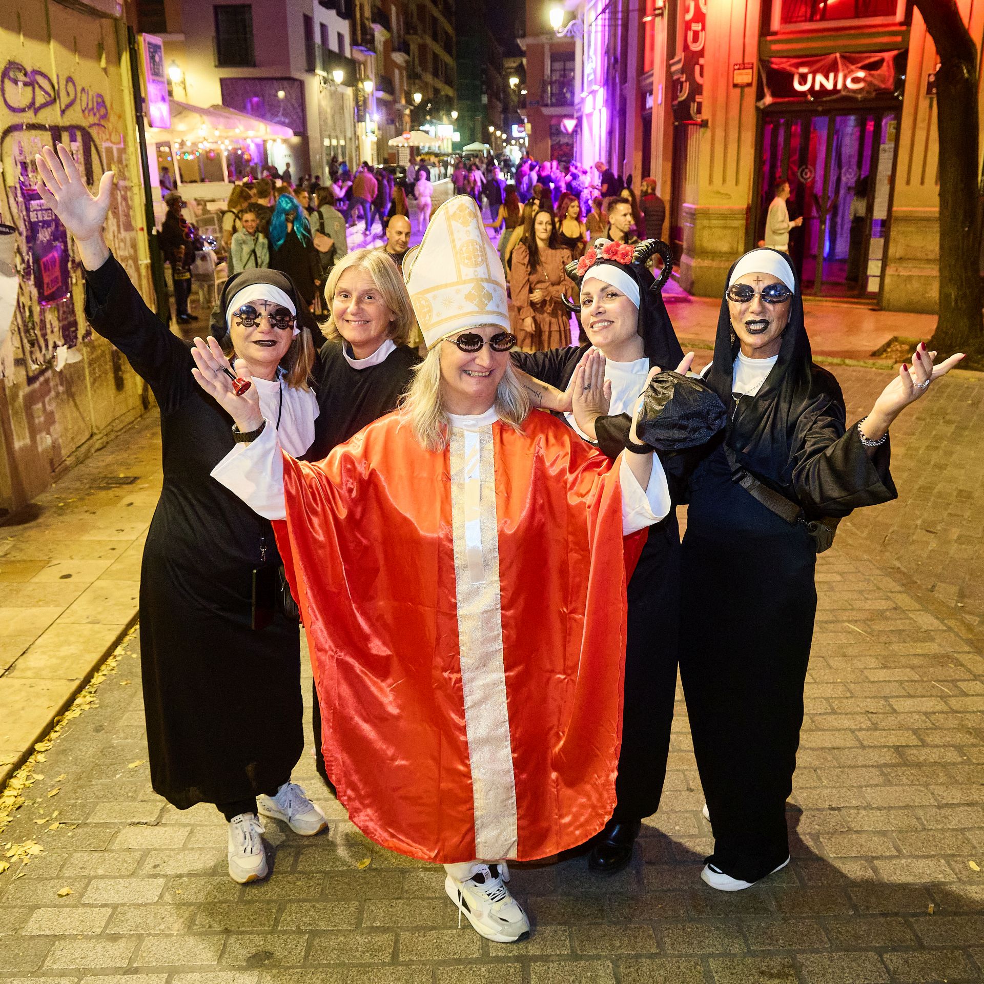 Valencia disfruta de Halloween en la noche más terrorífica del año