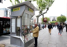 Un quiosco de la ONCE, en imagen de archivo.