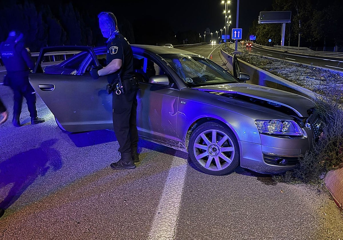 El vehículo utilizado en otro de los robos que se les imputa a esta banda de aluniceros.