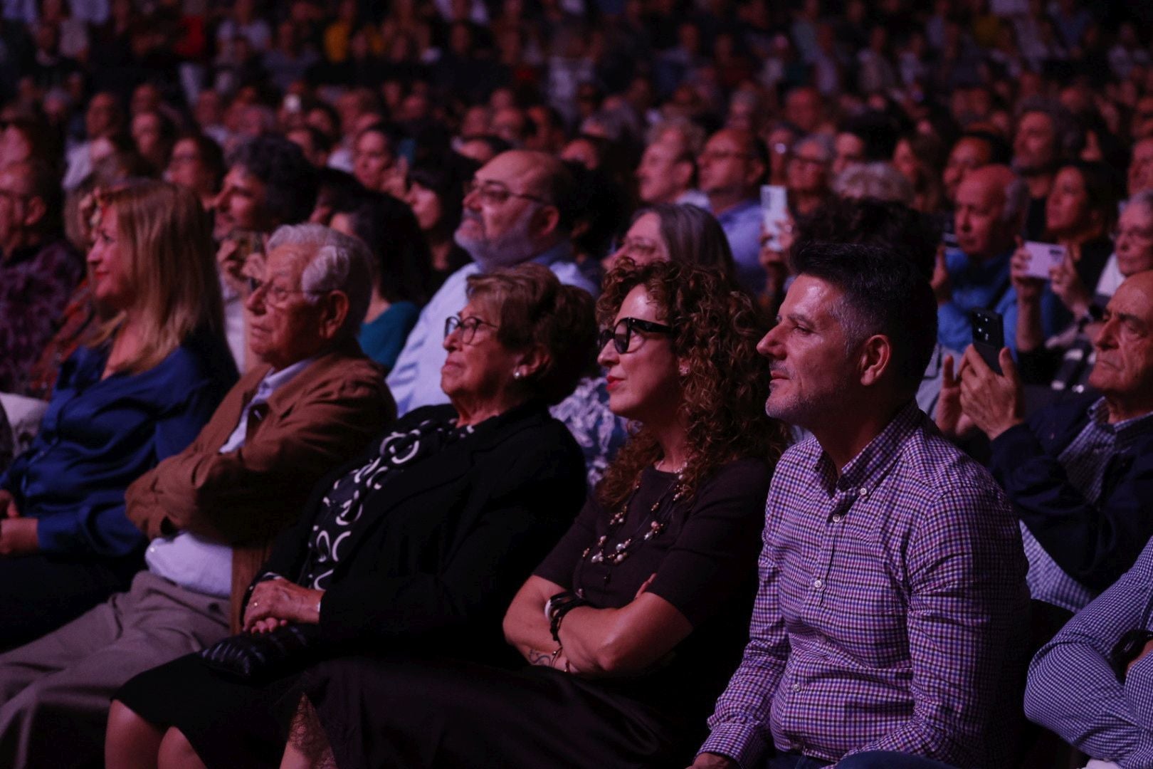 FOTOS | El Roig Arena disfruta con Raphael