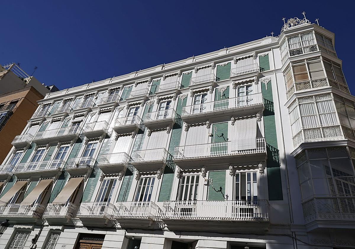 Imagen principal - Quién se mueve por el Parterre, la Valencia más señorial