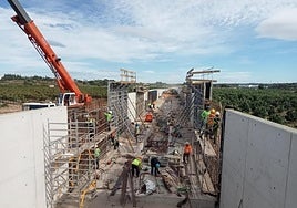 Construcción de un puente en Buñol.