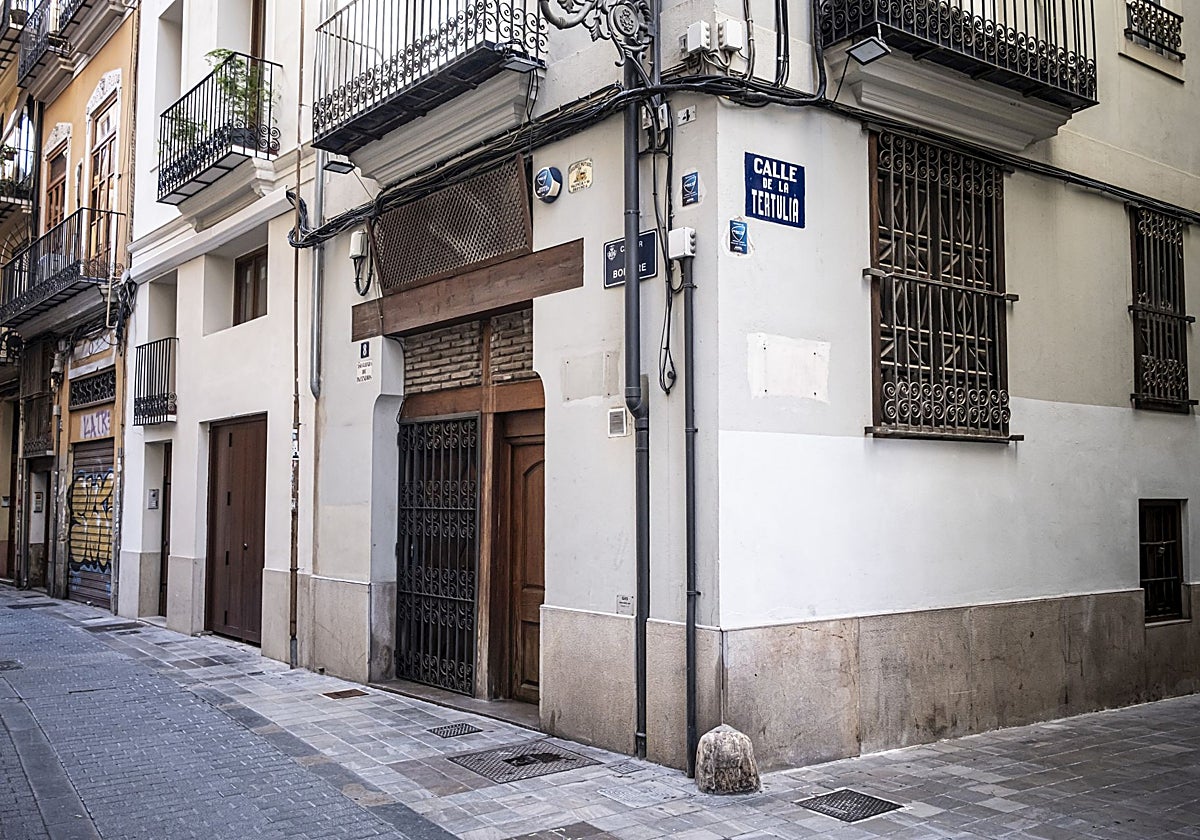 Fachada del restaurante El Ventorro, lugar en el que comieron Mazón y Vilaplana el día de la dana.
