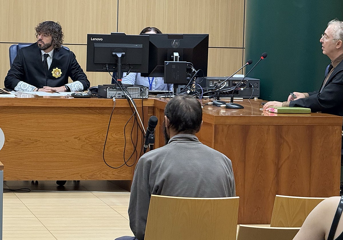 «Me llevó a rastras hasta una chabola y me violó»