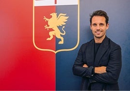 Diego López, tras su firma con el club italiano.