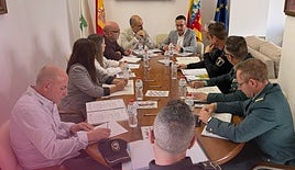 Junta Local de Seguraidad celebrada en el Ayuntamiento de Canals.