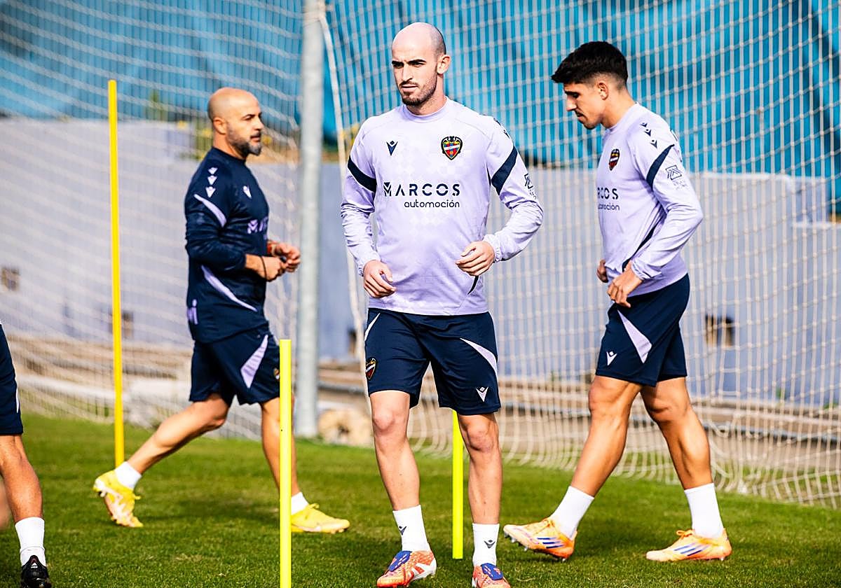 Oriol Rey, en el entrenamiento de este jueves en Buñol.