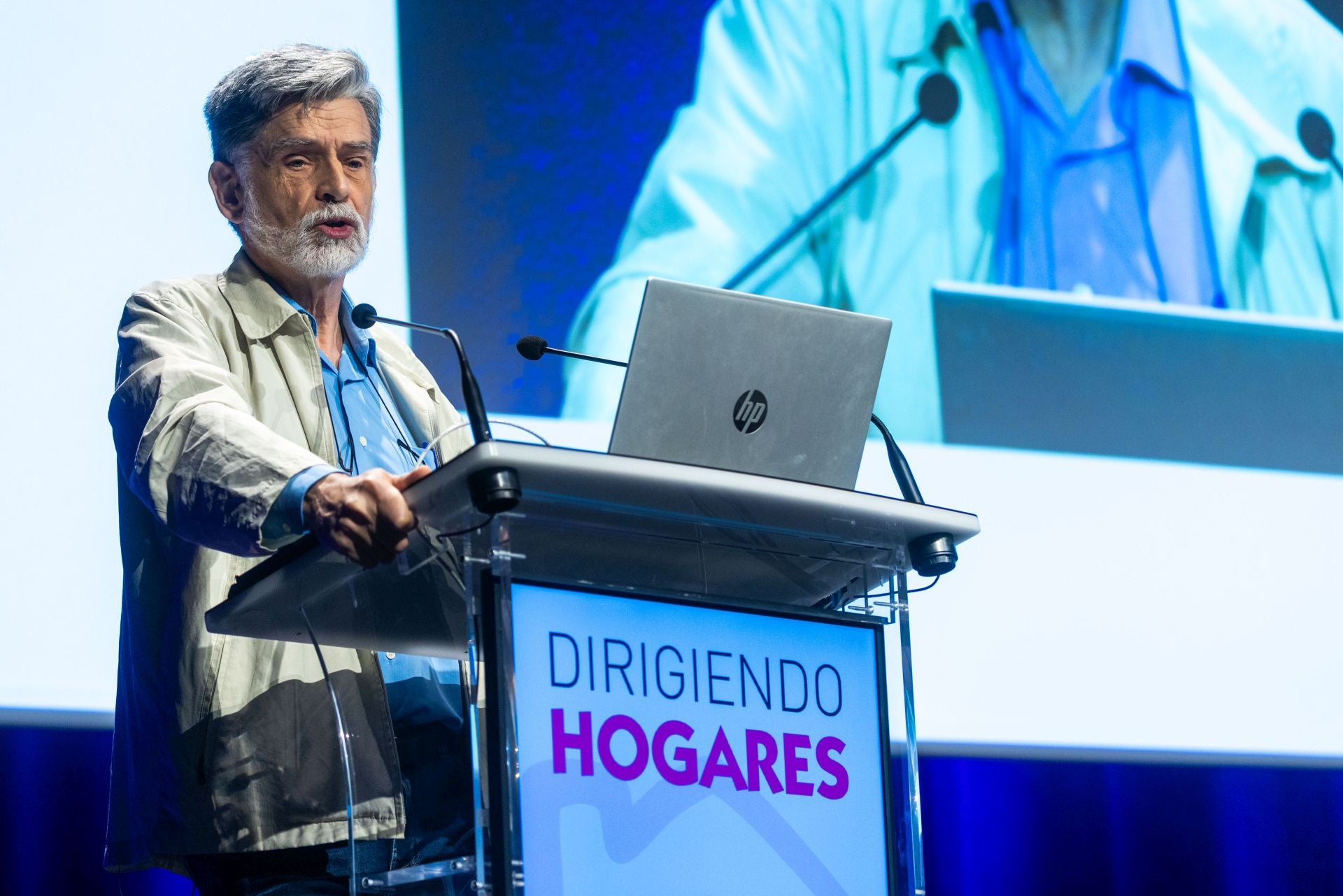 Claves sobre familia, salud y economía, en Dirigiendo Hogares