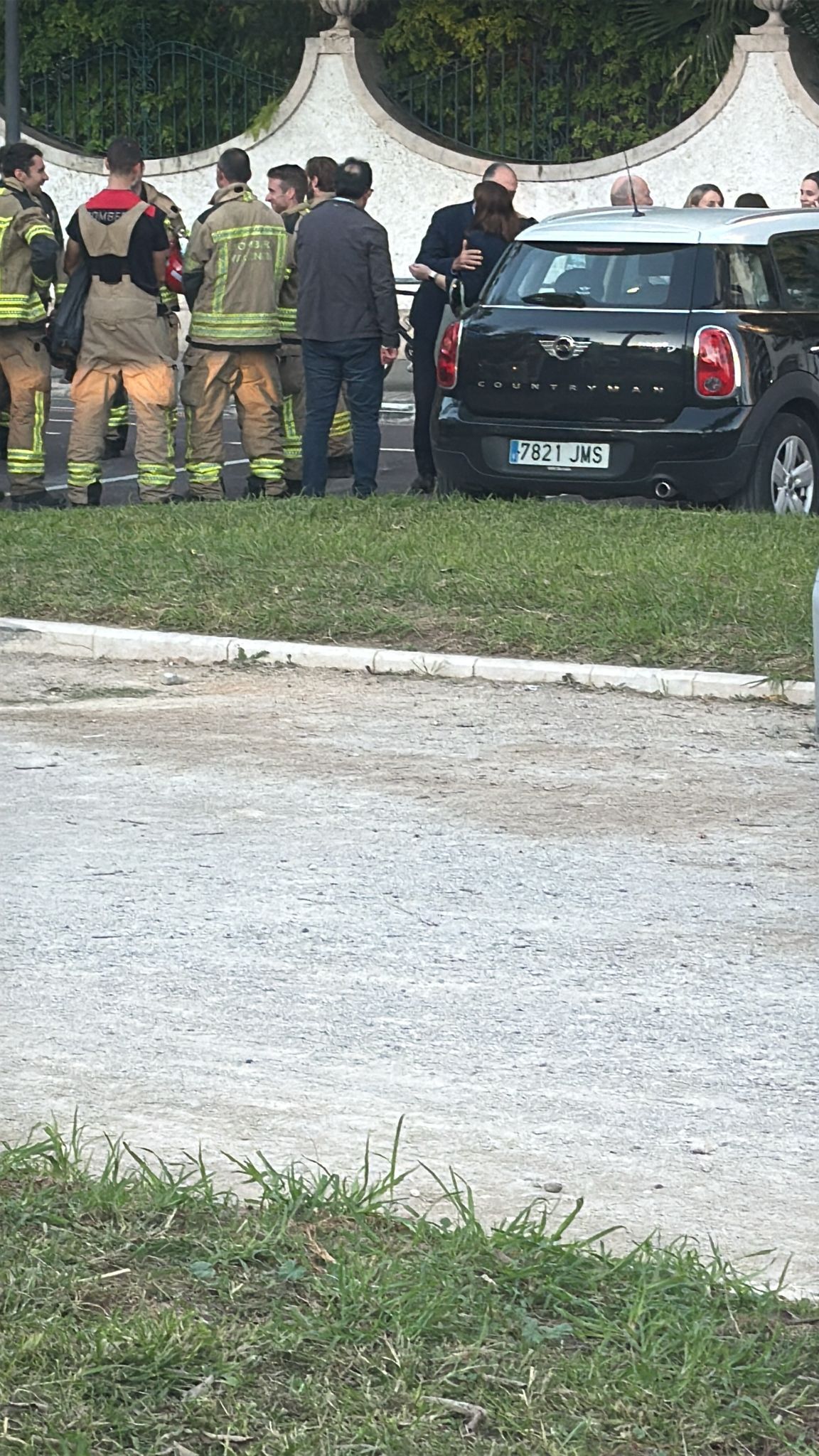 Desalojan la Conselleria de Emergencias por la filtración de gases tras la limpieza del alcantarillado