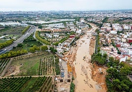 Vista aérea del barranco del Poyo a su paso por Picanya.