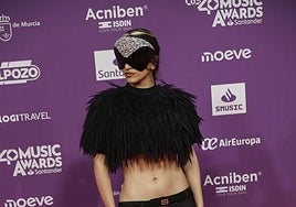 FOTOS | Rosalía, en la alfombra roja del Roig Arena