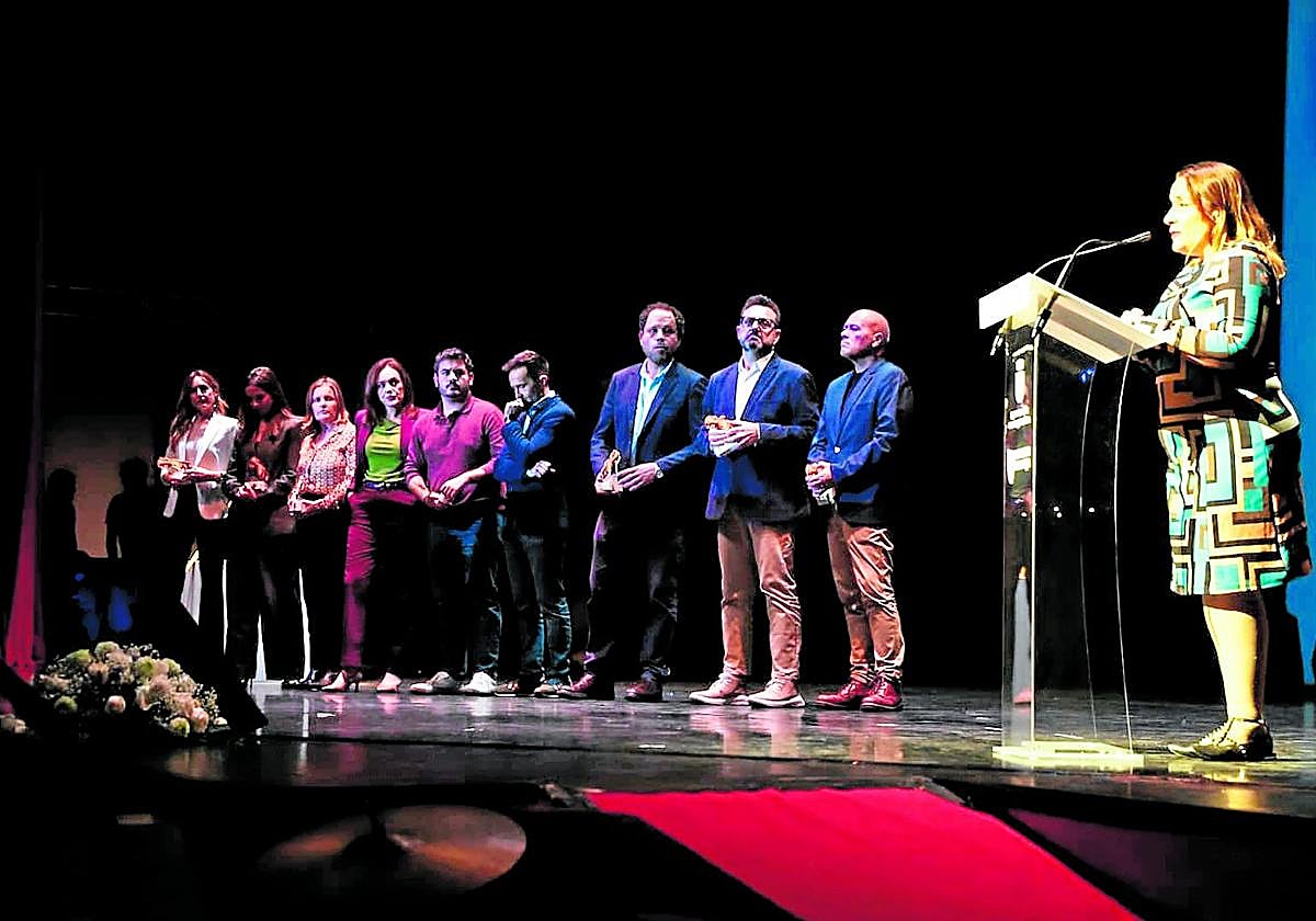 Entrega de los reconocimientos.