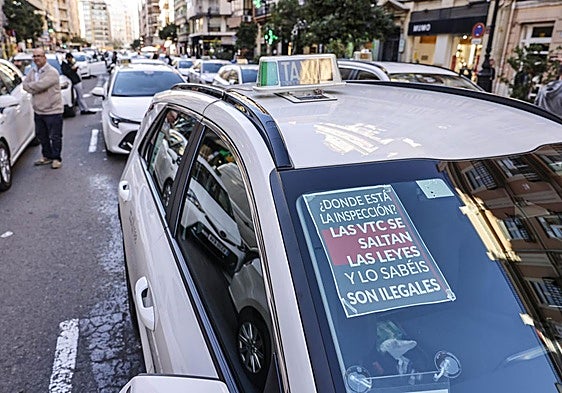 Protesta de taxistas en Valencia.
