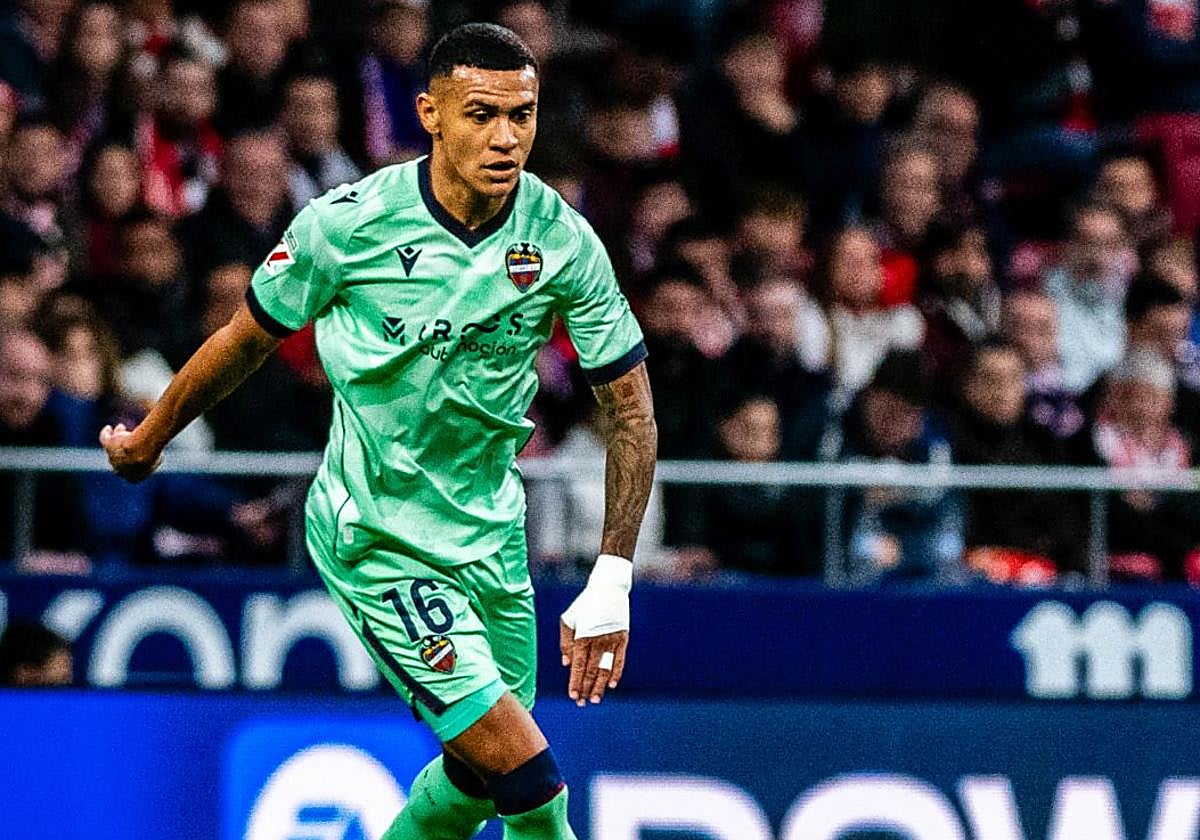 Kervin Arriaga, ante el Atlético.