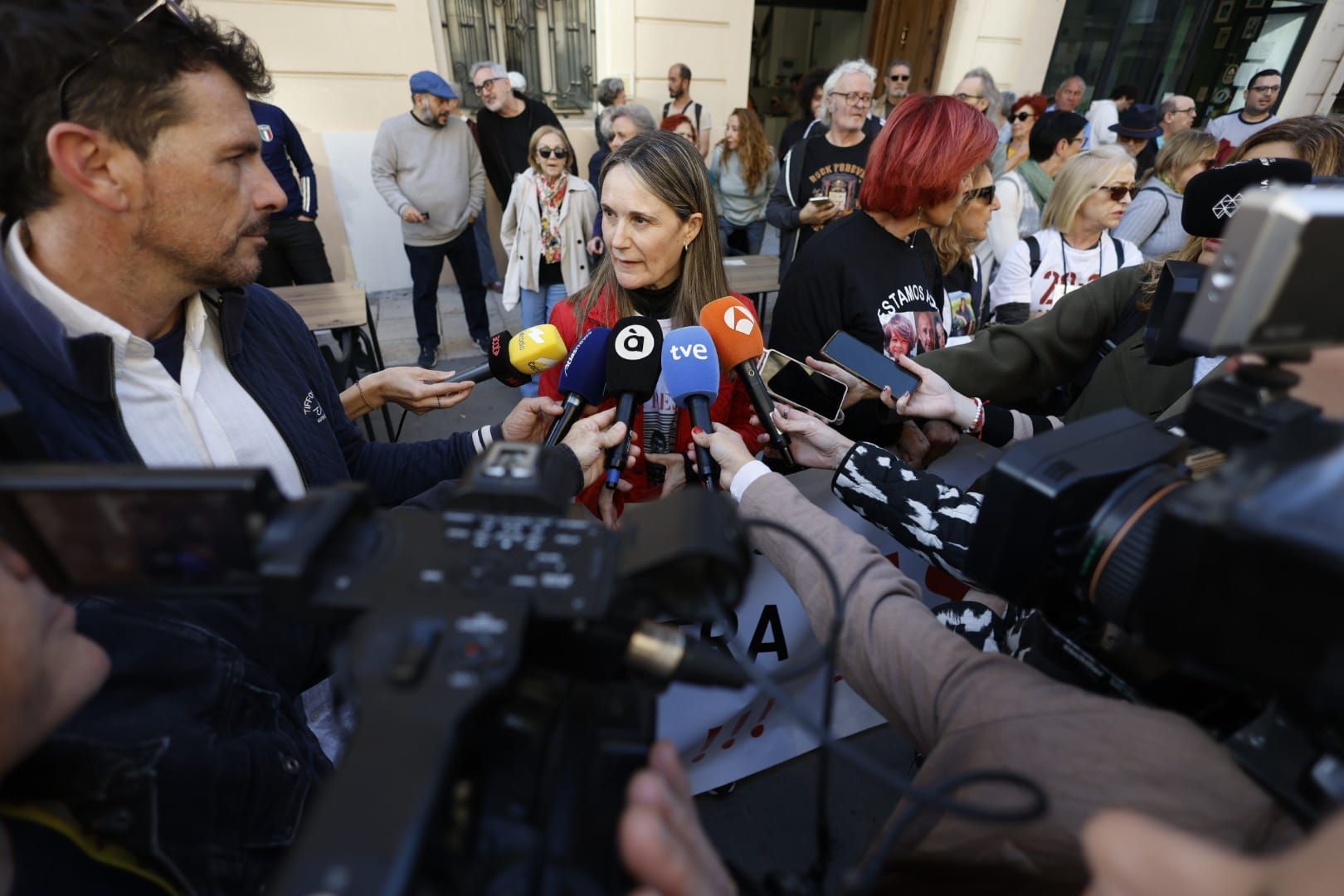 FOTOS | Mazón comparece en la comisión de la dana de Les Corts