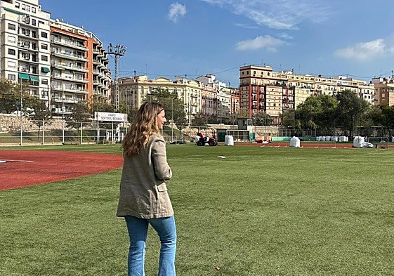 Vista del campo de béisbo.