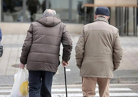 Dos jubilados pensionistas.