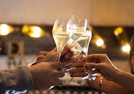 La Feria del Cava preámbulo de las festividades navideñas.