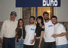 Los reponsables de Baovan (Andrés Sal, Elena Melero, Alberto García y Nacho Sal) junto a Boukie y Javi Maska.