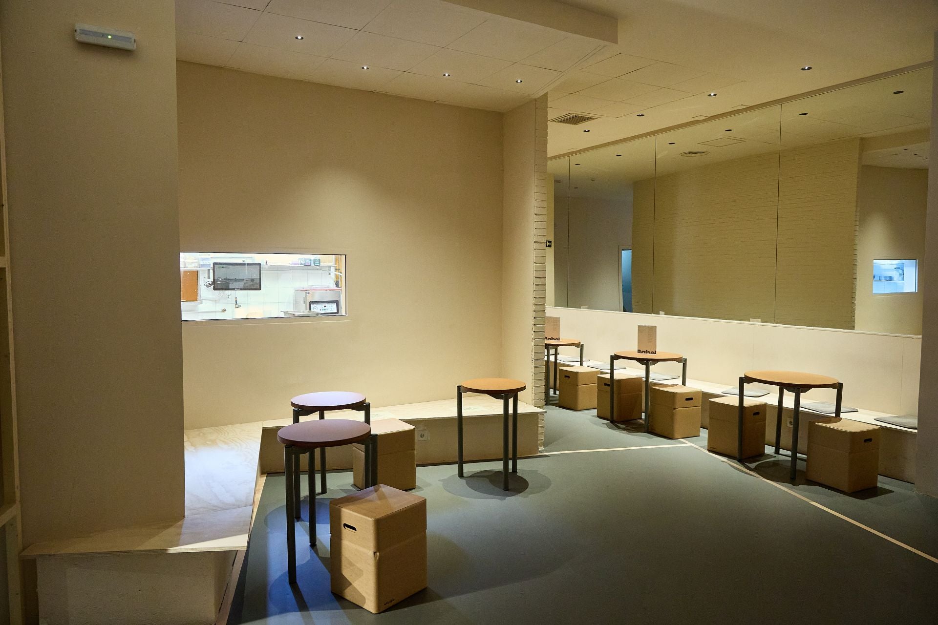 Fotos del recién reformado cine Babel de Valencia