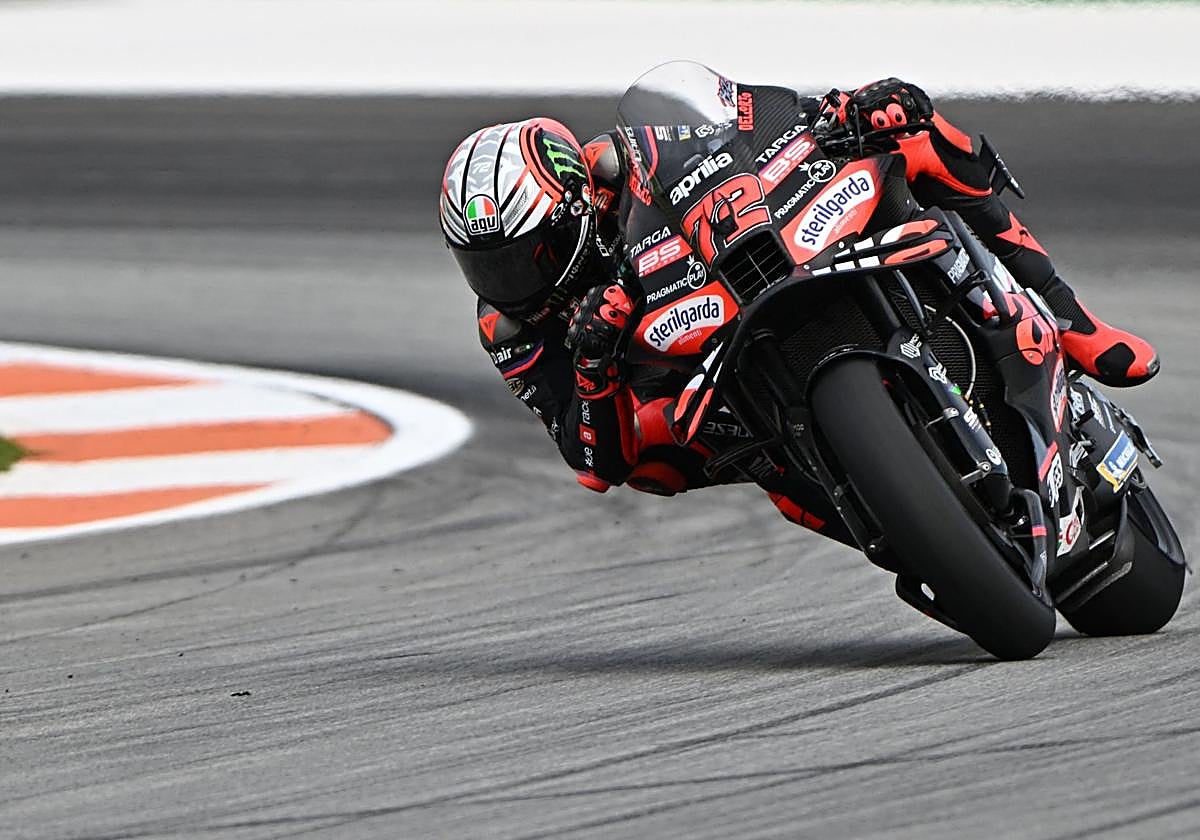 Marco Bezzecchi, en el Circuit Ricardo Tormo de Cheste.