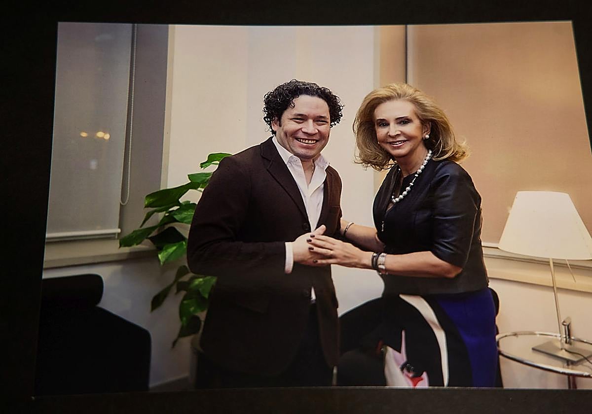 Los hombres de la vida de Mayrén Beneyto