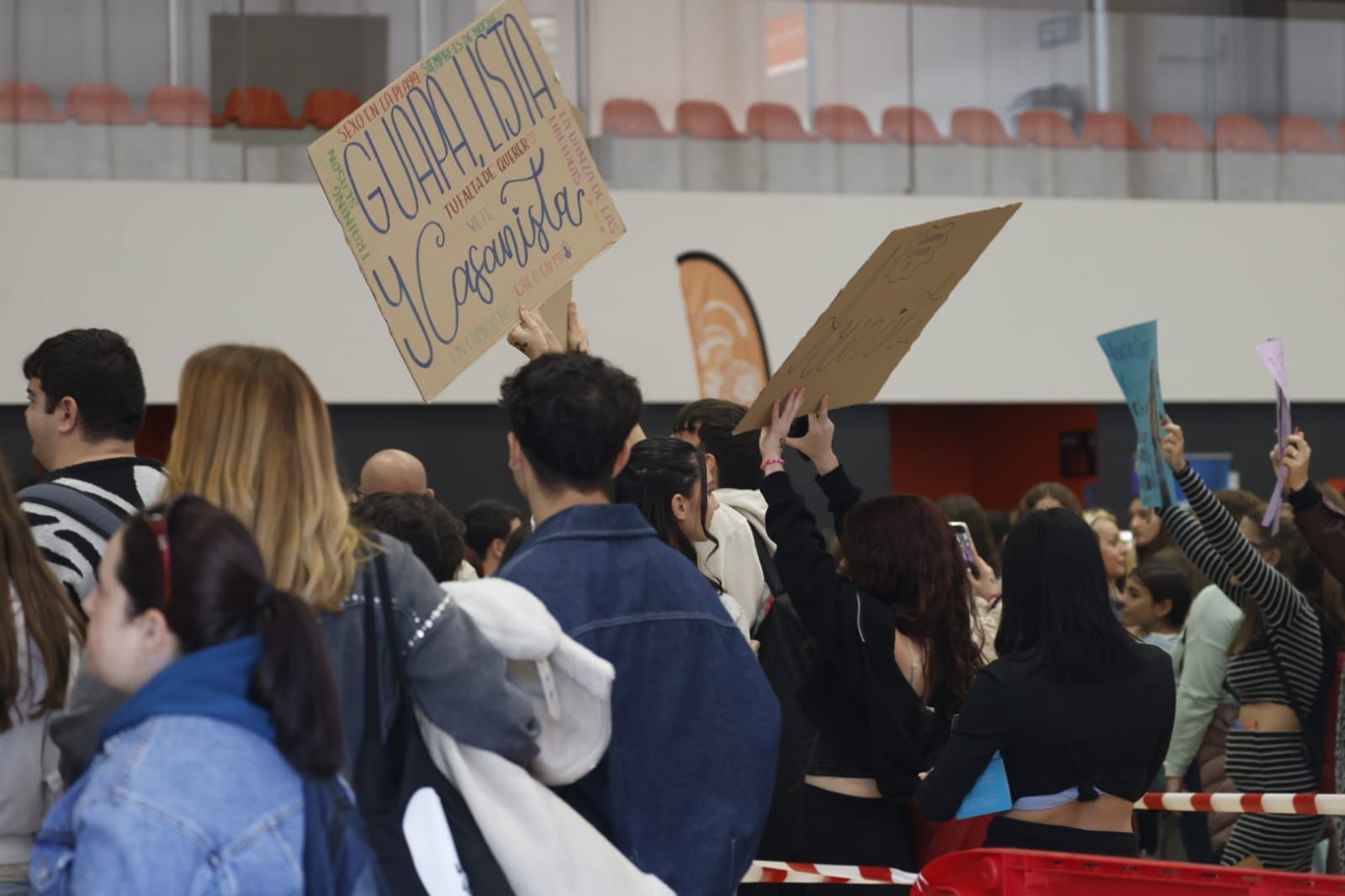 Fotos de la firma de discos de &#039;Operación Triunfo 2025&#039; en Valencia