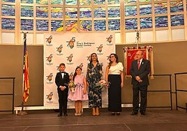 Un aniversario brillante de la familia de Fray J. Rodríguez