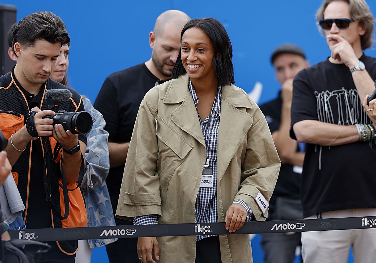 La medallista olímpica Ana Peleteiro en el Circuit Ricardo Tormo