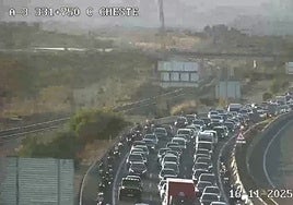 Retenciones en la A-3 sentido Valencia tras finalizar el Gran Premio de Motos de Cheste.