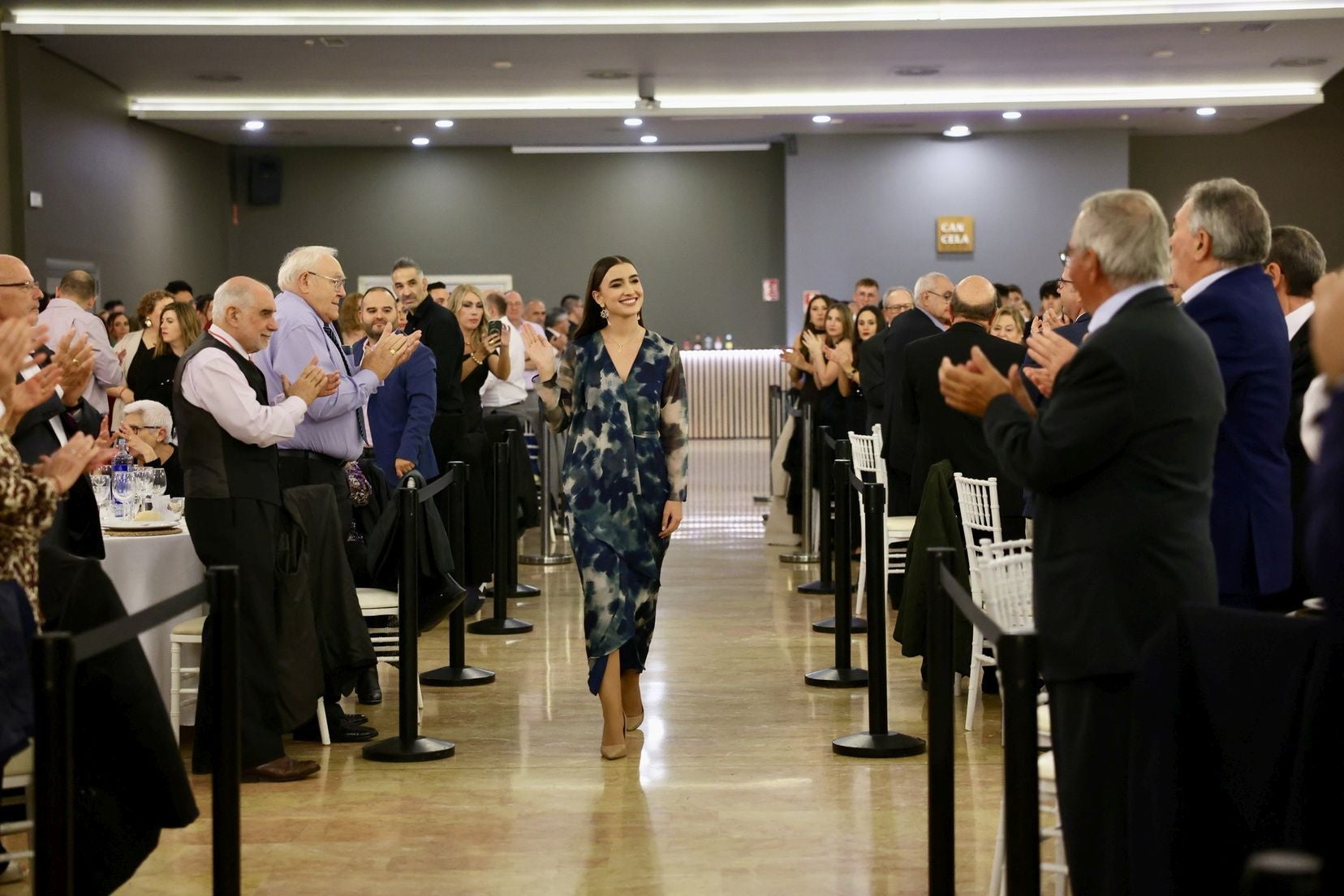 FOTOS | Un aniversario brillante de la familia de Fray J. Rodríguez