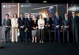 Foto de familia del Premio al Emprendedor del Año de EY