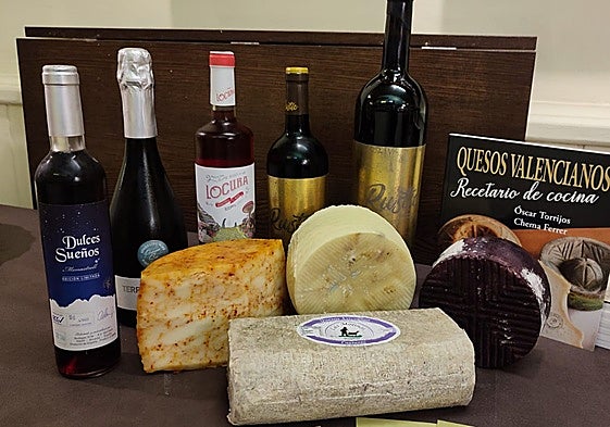 Vinos de Santa Catalina del Mañán y quesos de Formatgers CV.