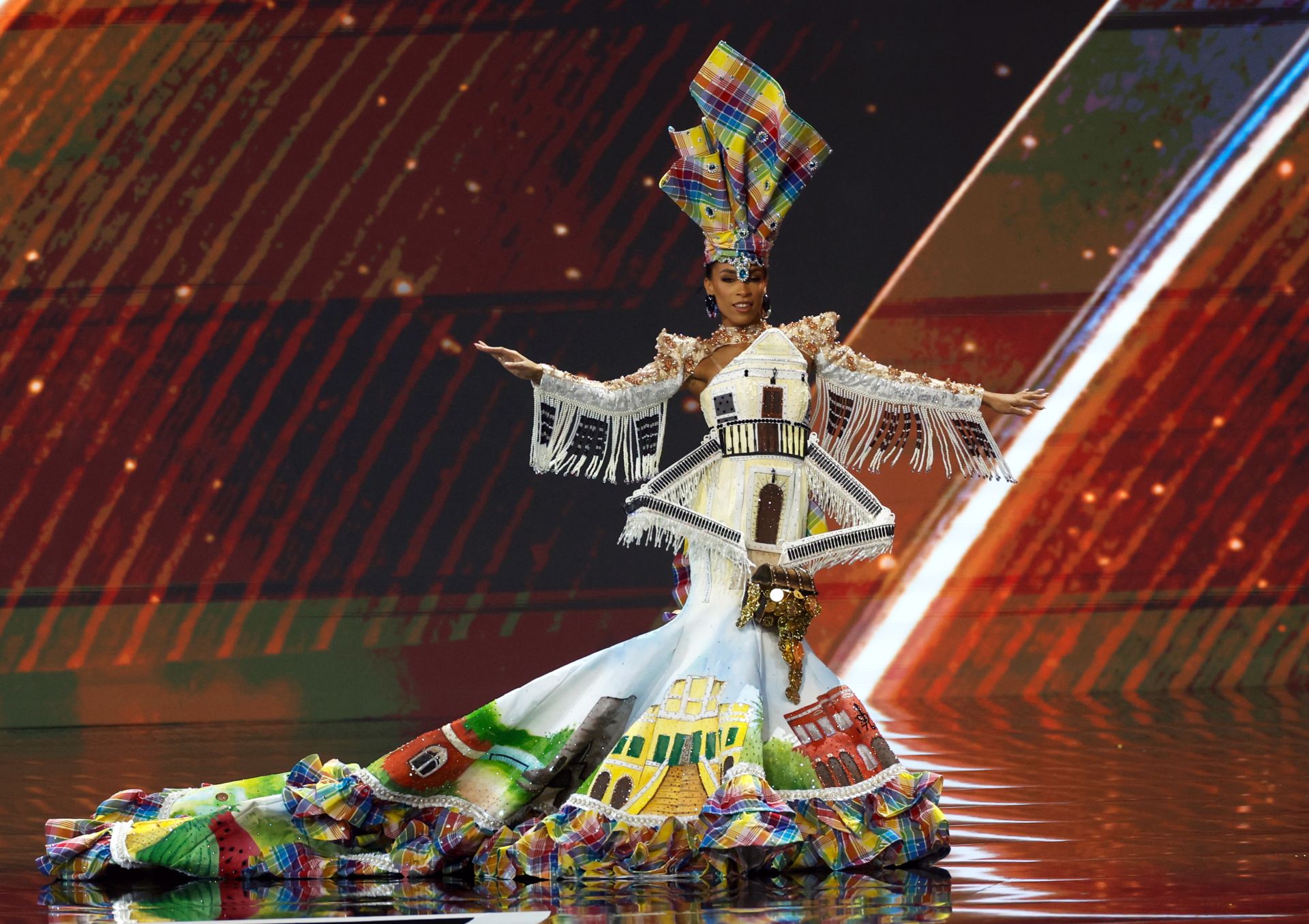 FOTOS | Desfiles Miss Universo 2025