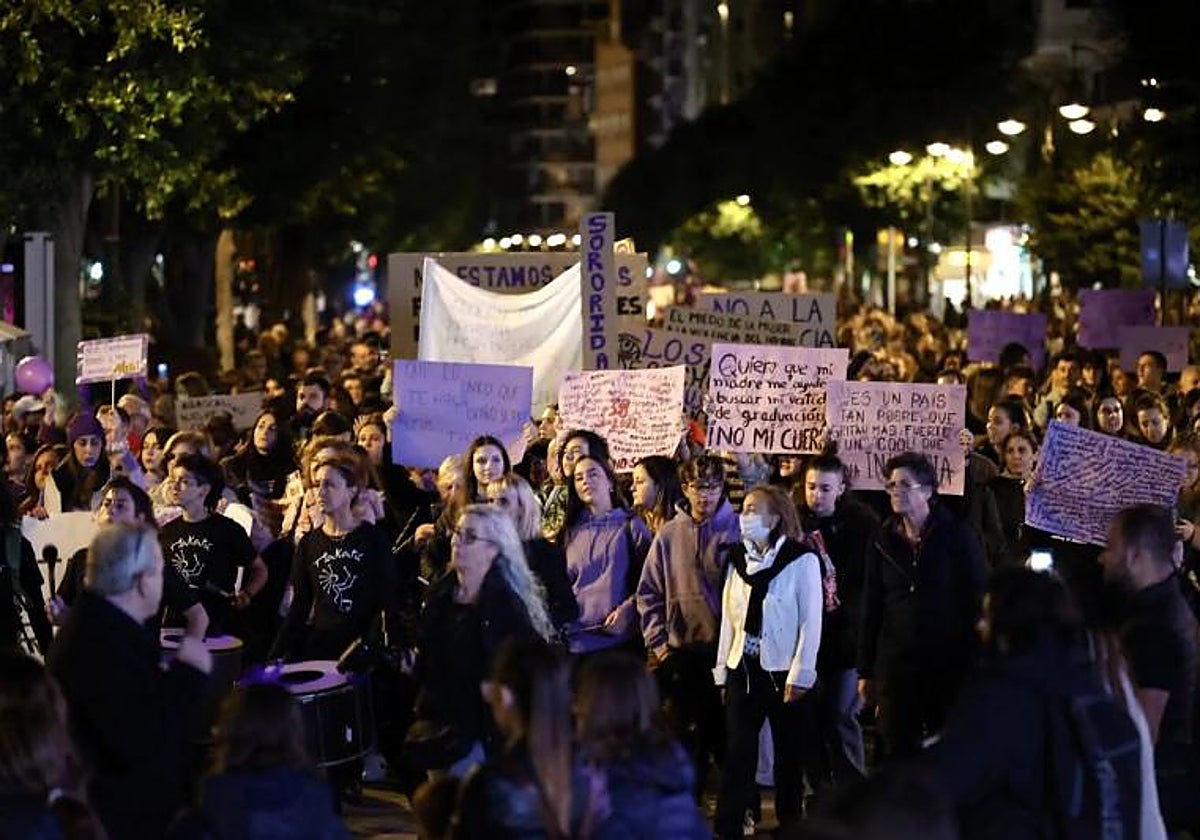 Manifestación del Día para la Eliminación de la Violencia contra la Mujer en Valencia en 2024.