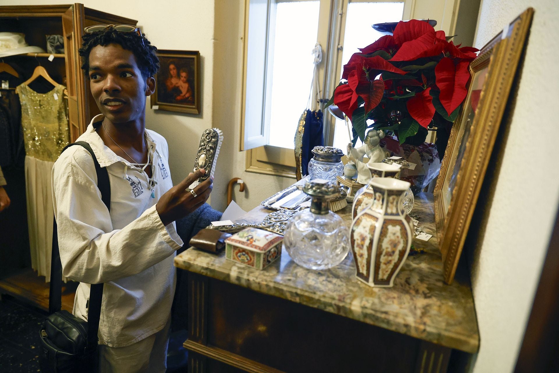 FOTOS | Furor por los muebles vintage en Valencia