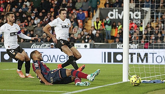FOTOS | Las mejores imágenes del Valencia CF - Levante UD