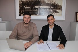 El edil de Hacienda y el alcalde de Ondara.