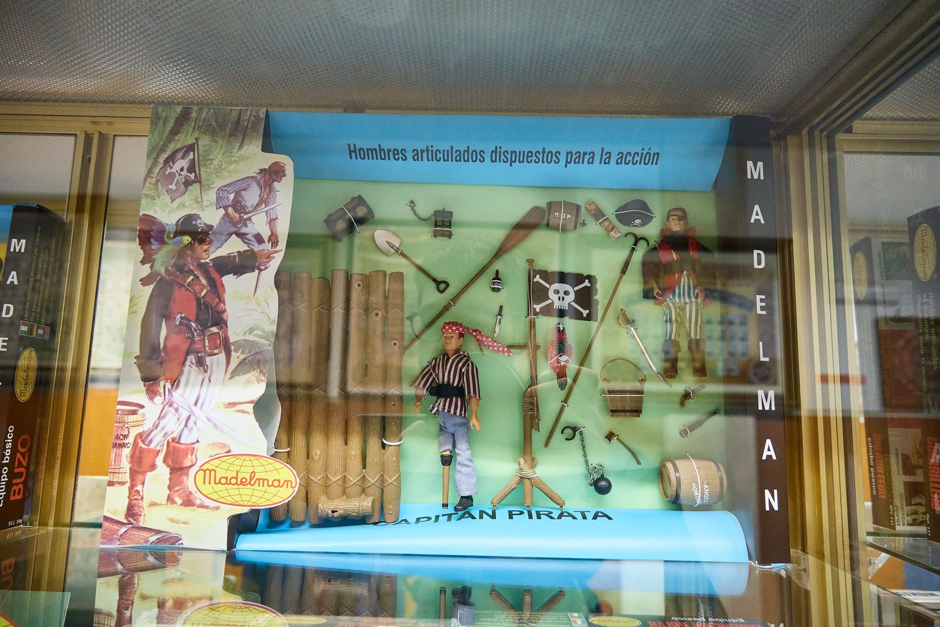 FOTOS | Así es la colección del guardián valenciano de los Madelman