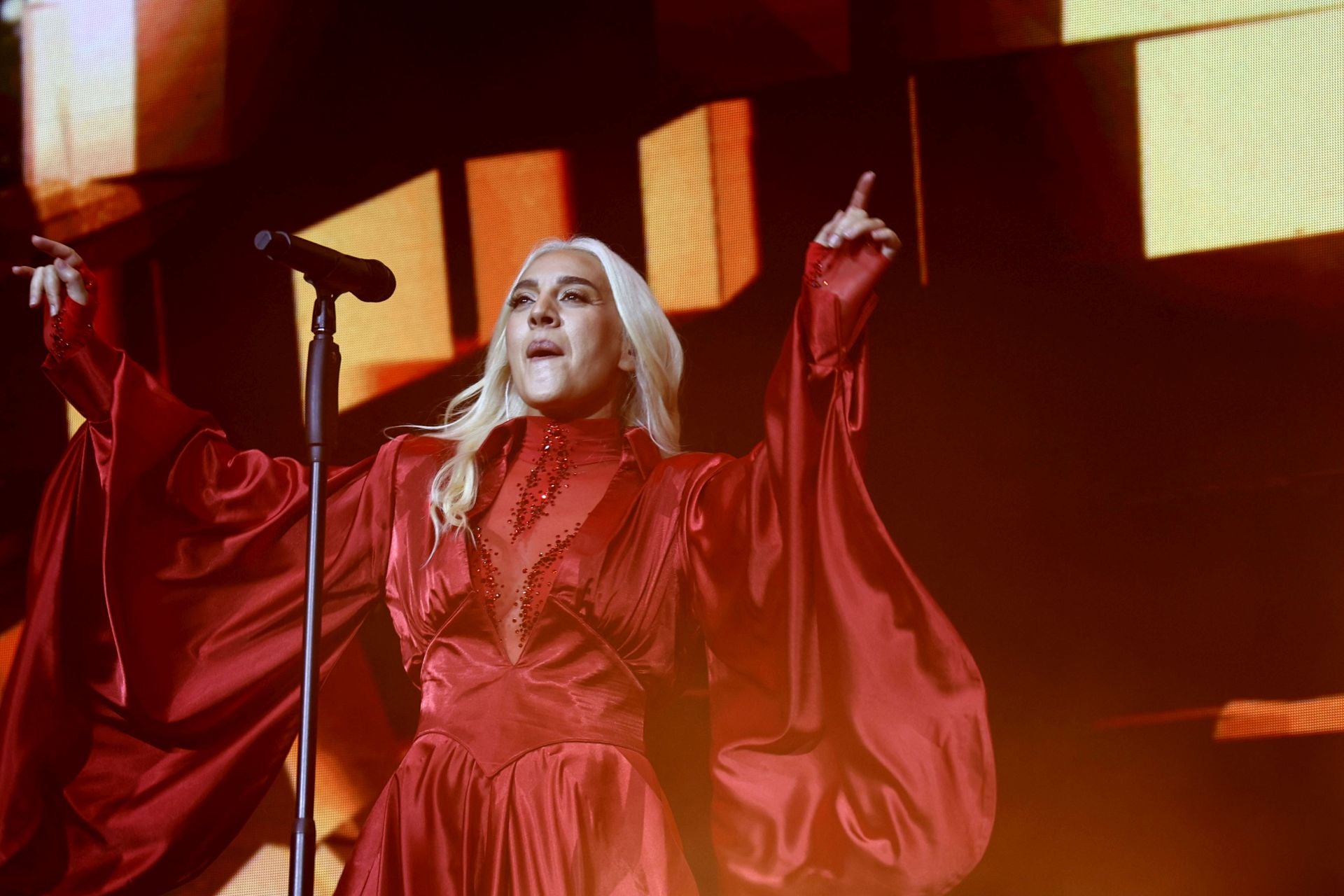 El Roig Arena vibra con Mónica Naranjo