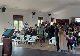 Asamblea celebrada en Losa del Obispo.