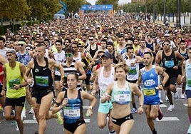 Corredores en la Media Maratón de Valencia.