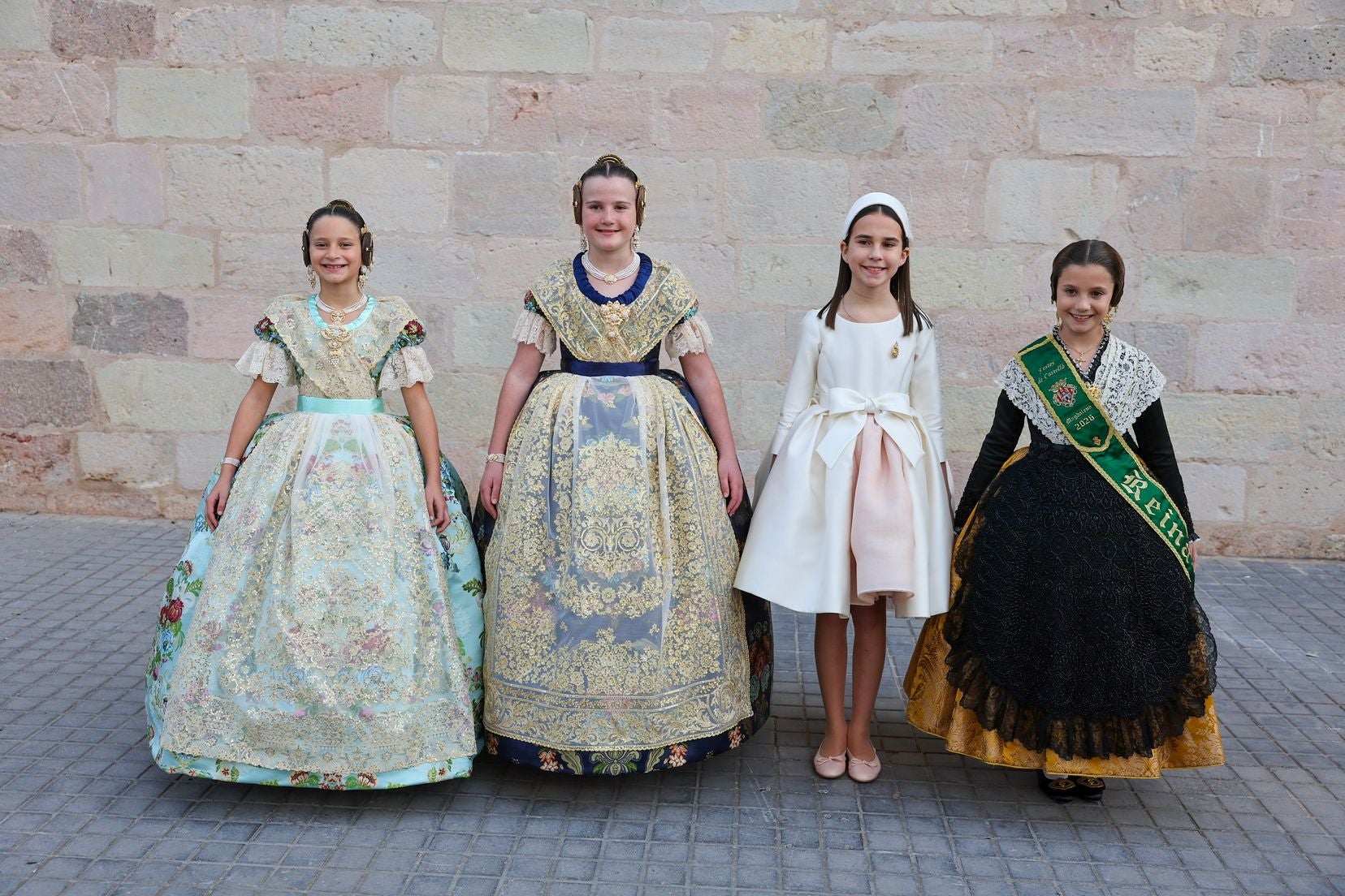 Así ha sido la visita de la fallera mayor infantil de Valencia a Burriana