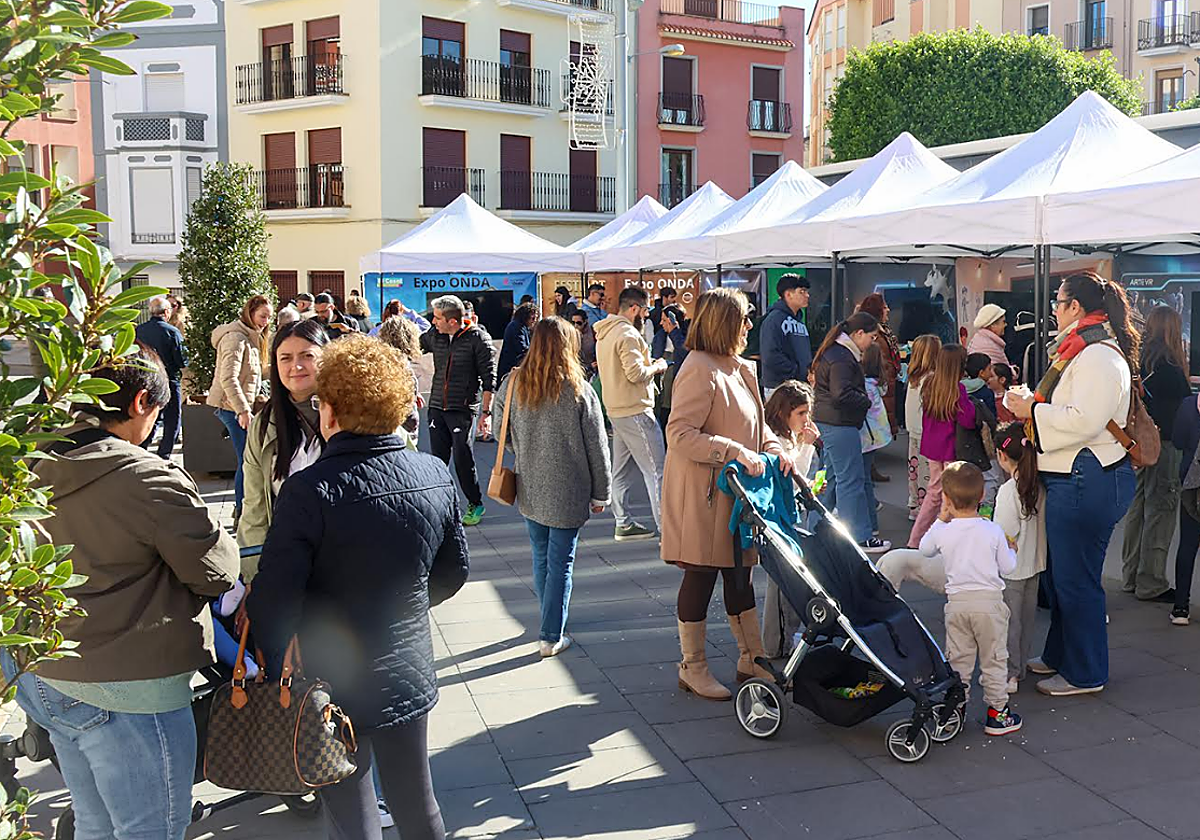 Onda estrena con éxito 'Festiart', el nuevo festival joven que ha llenado el centro de arte y talento local