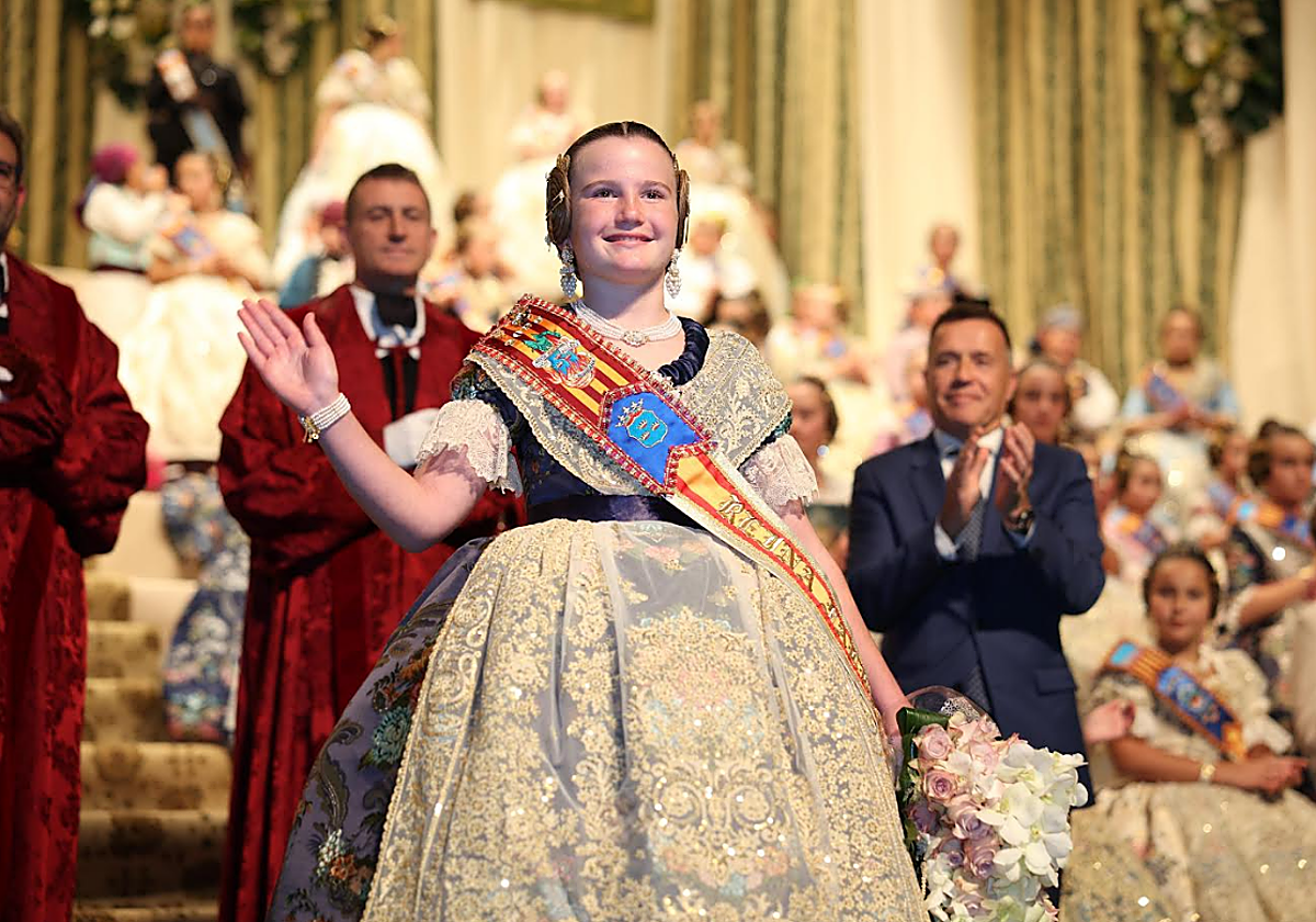 Burriana exalta a la Reina Fallera Infantil 2026, Ana Olivas