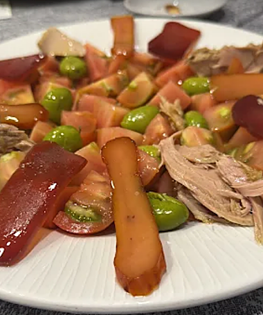 Tomate con salazones de Damasol