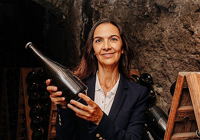 Rebeca García, presidenta de la Asociación de Elaboradores de Cava de Requena.