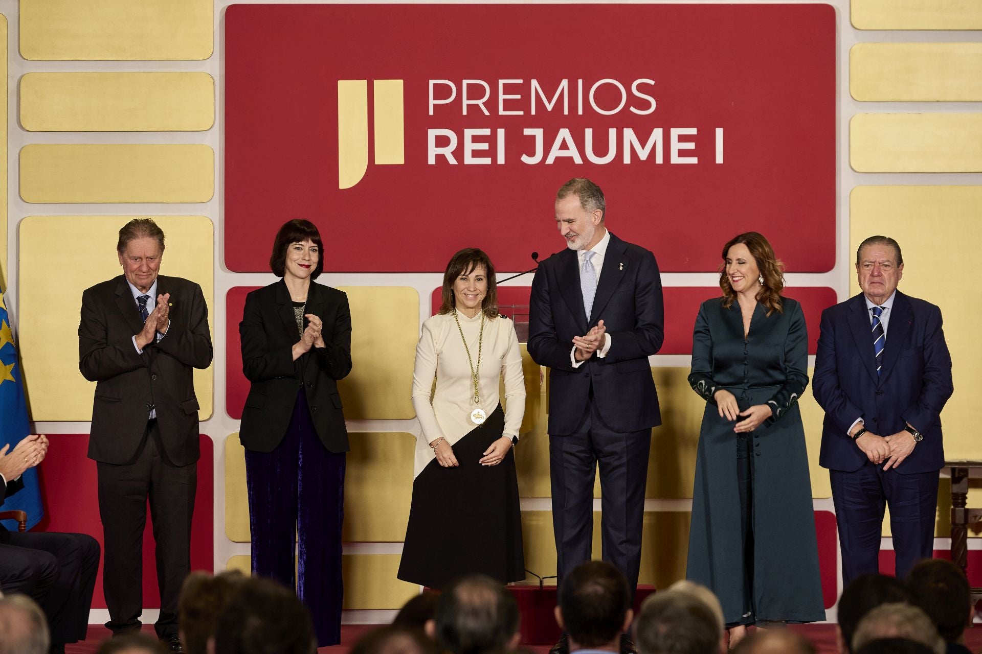 Fotos de la entrega de premios de los Jaume I en la Lonja de Valencia